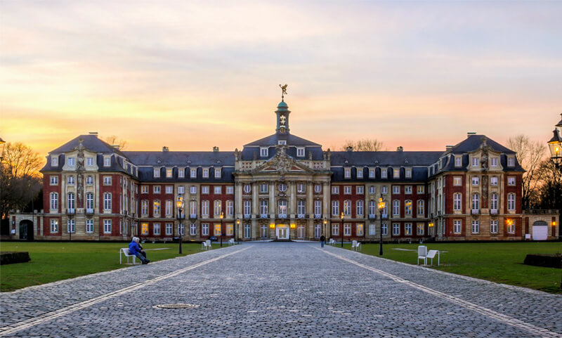 Latinum in 4 Wochen in Münster